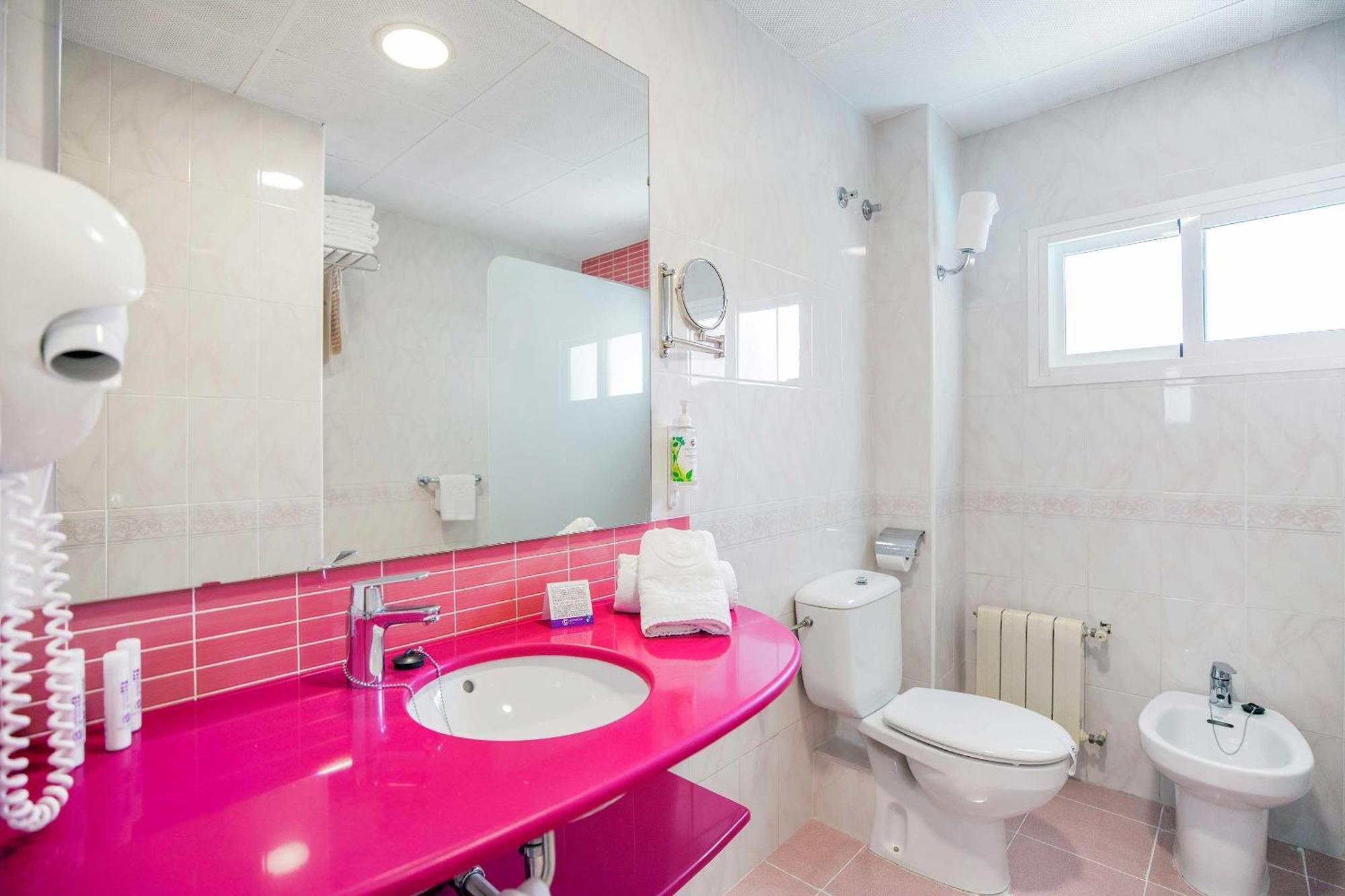 Habitación Doble (2 adultos)