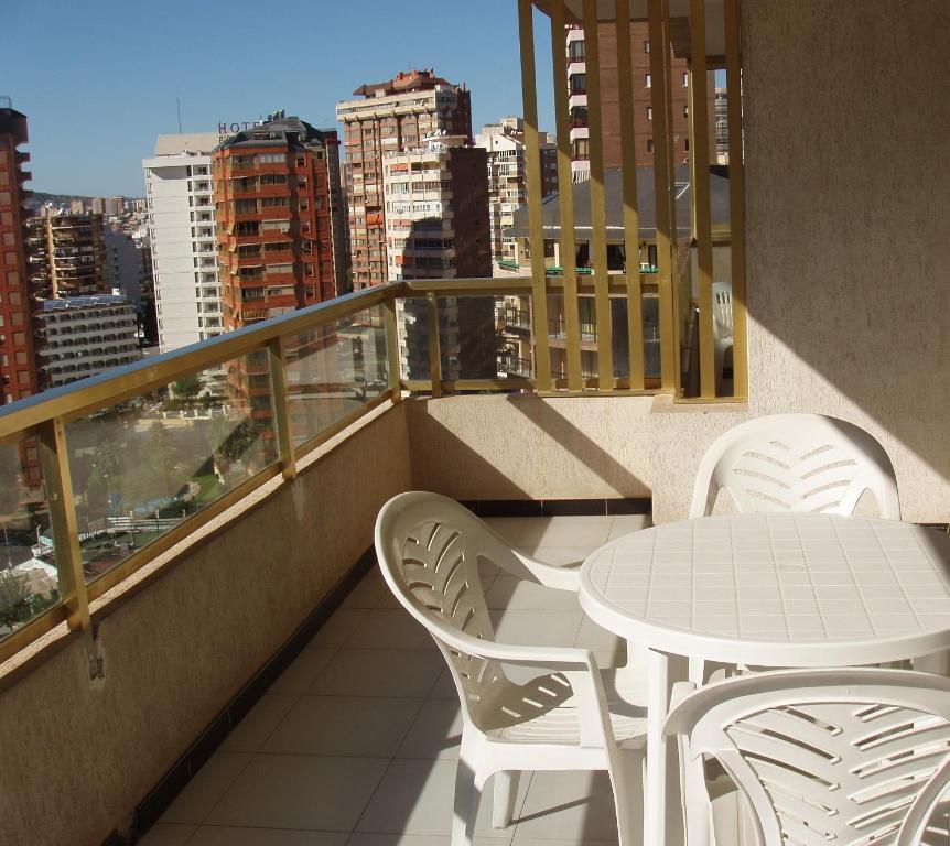 One-Bedroom Apartment,817250699:JPEG
