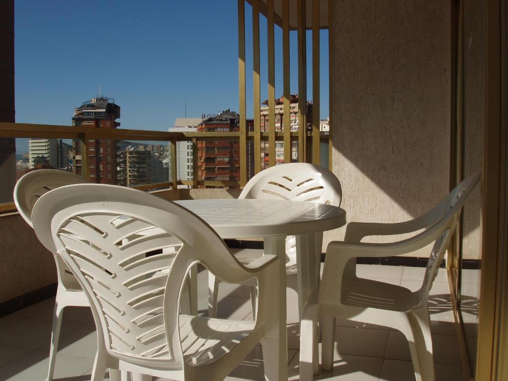 Two-Bedroom Apartment,817250084:JPEG
