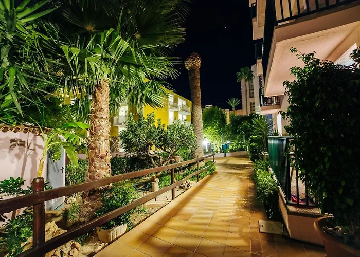Palm Court