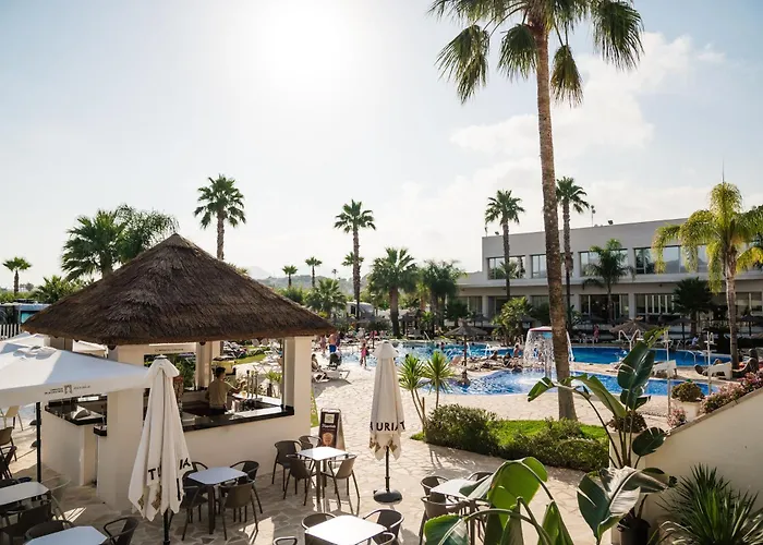 Camping: Resort Camping Almafrá